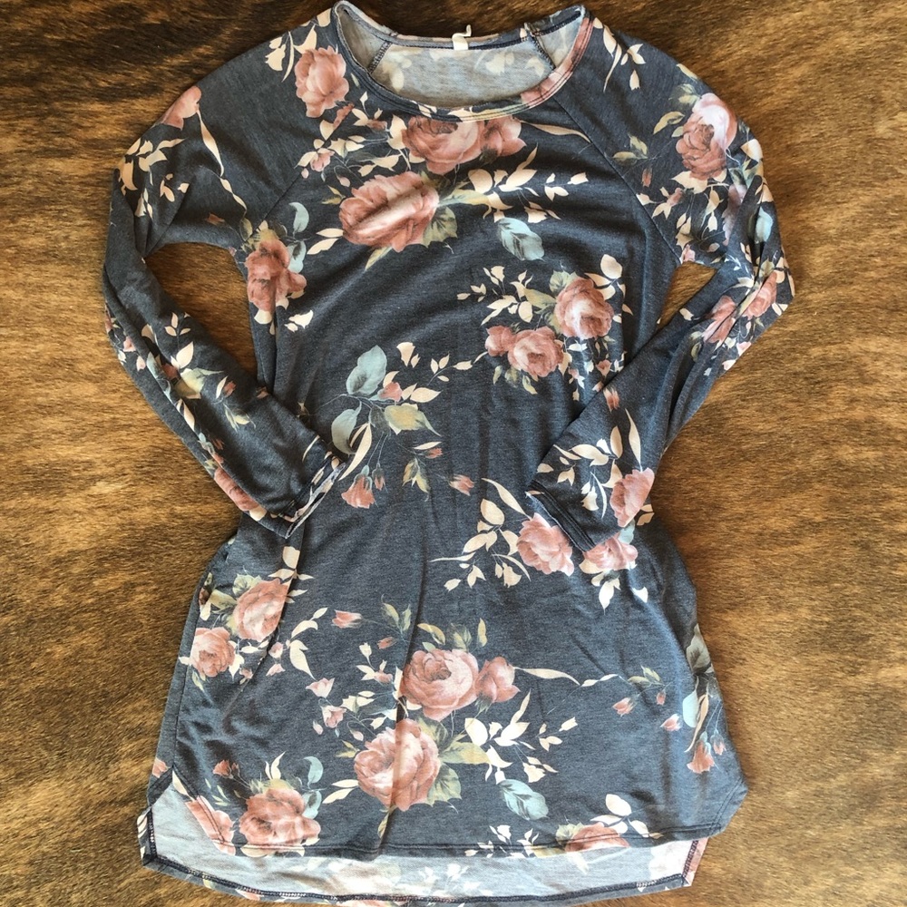 Women’s dress
